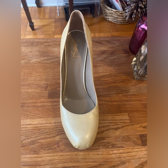 YVES SAINT LAURENT Patent Leather Pumps Size 9 - Picture 7 of 13